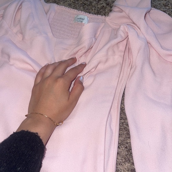 Aritzia novella dress - Picture 2 of 3